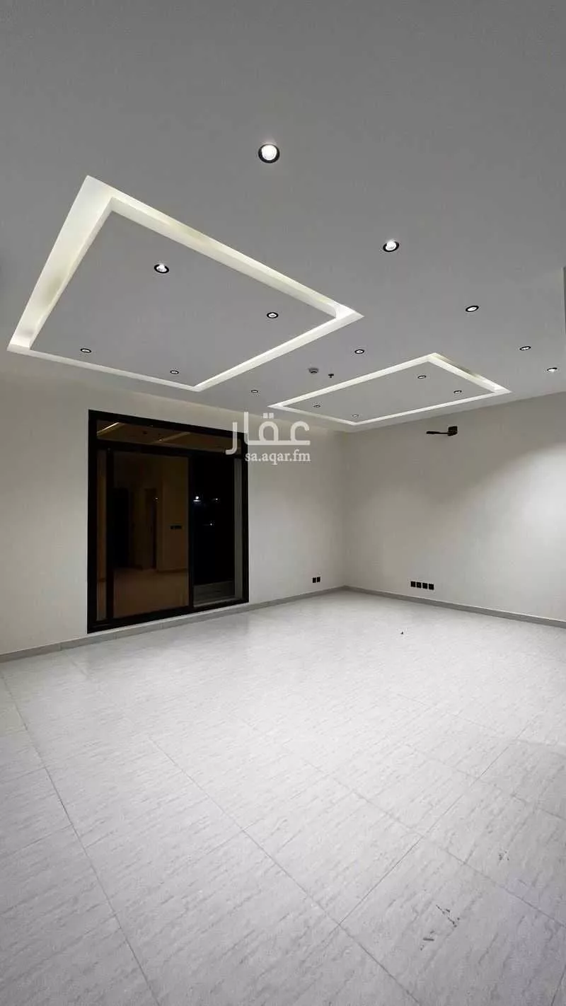 شقة 3 غرف في الرمال 5