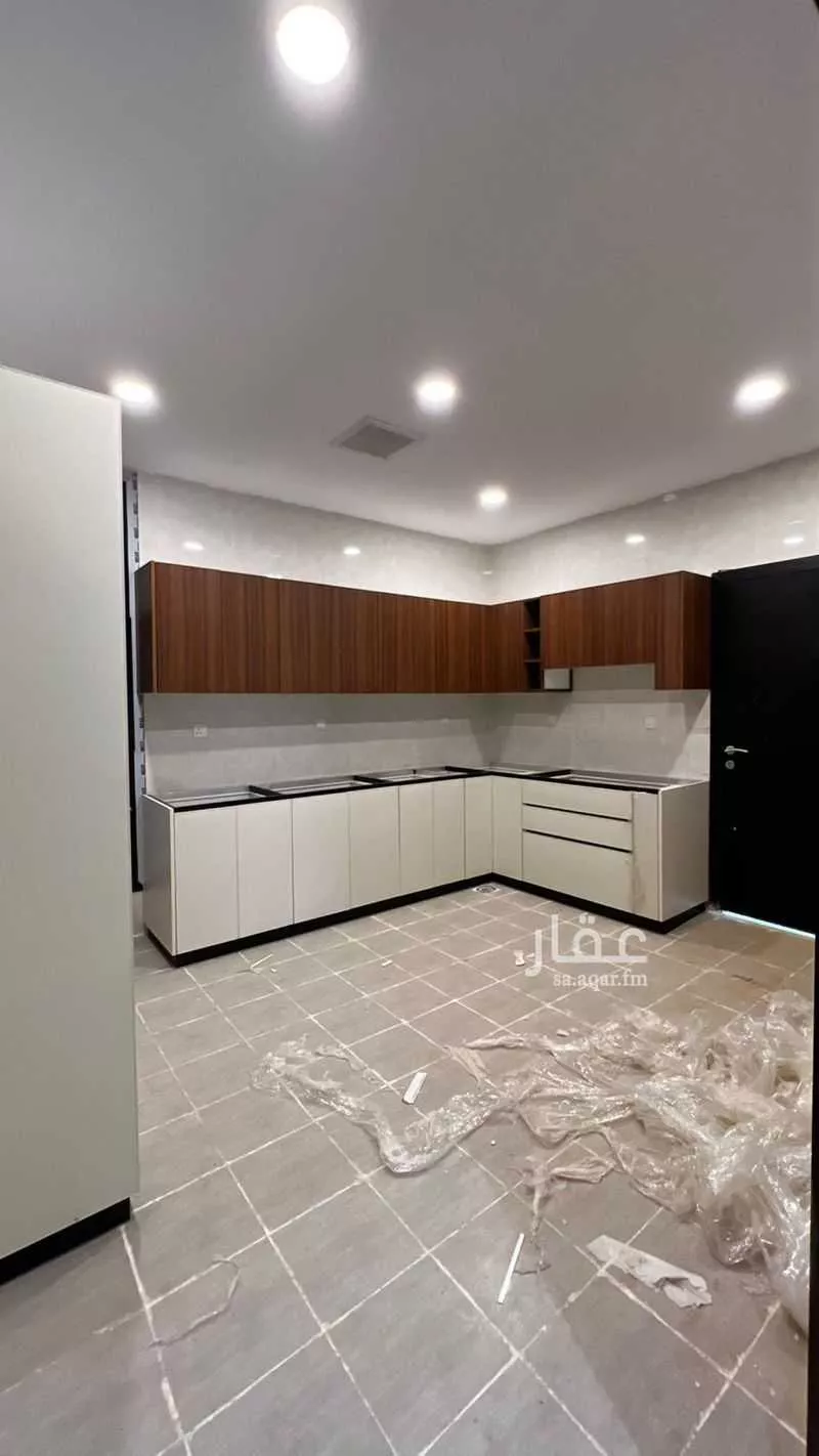 فيلا 6 غرف في الجنادرية 1