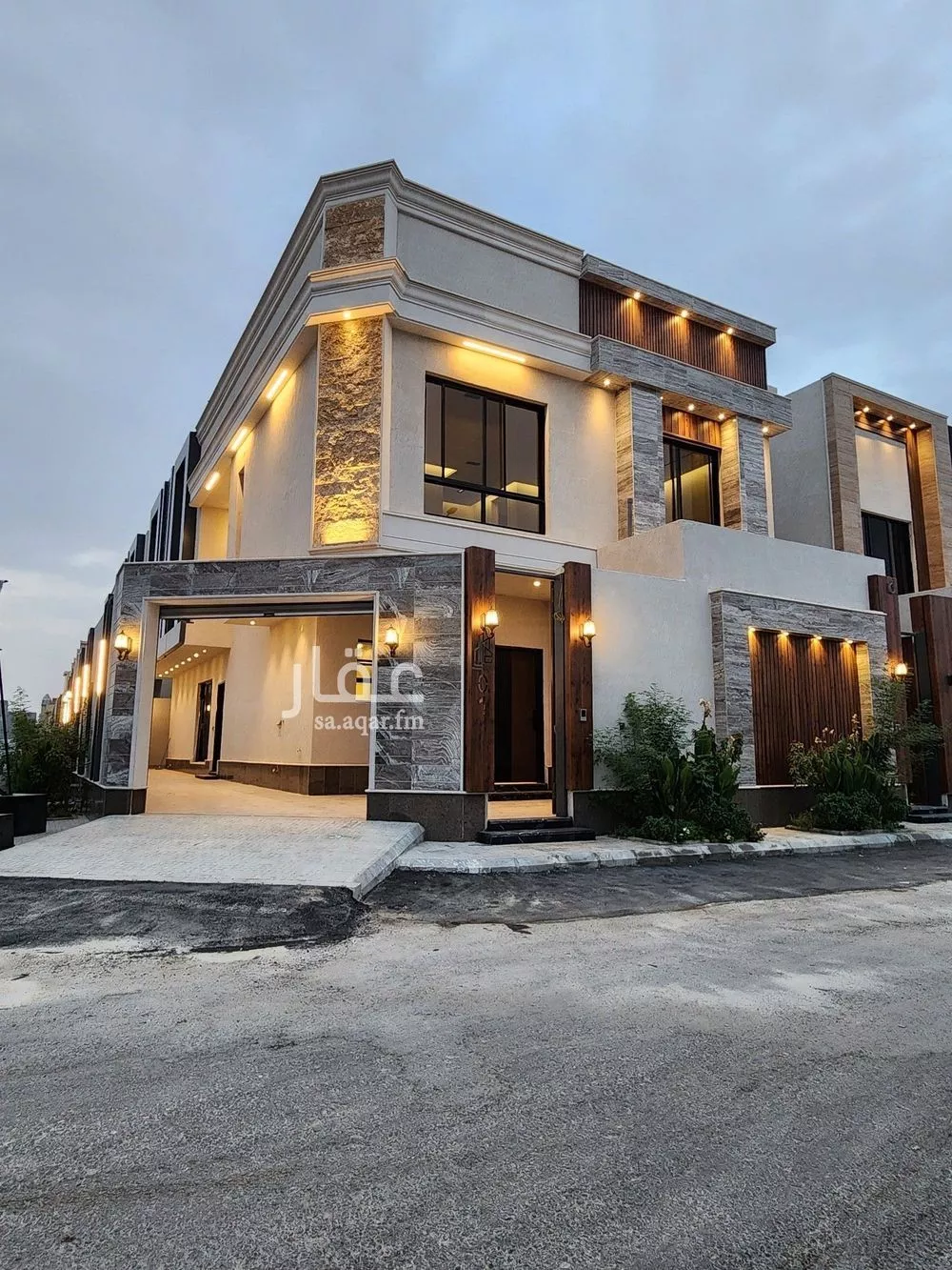 5 bedroom villa in Al Rimal 1