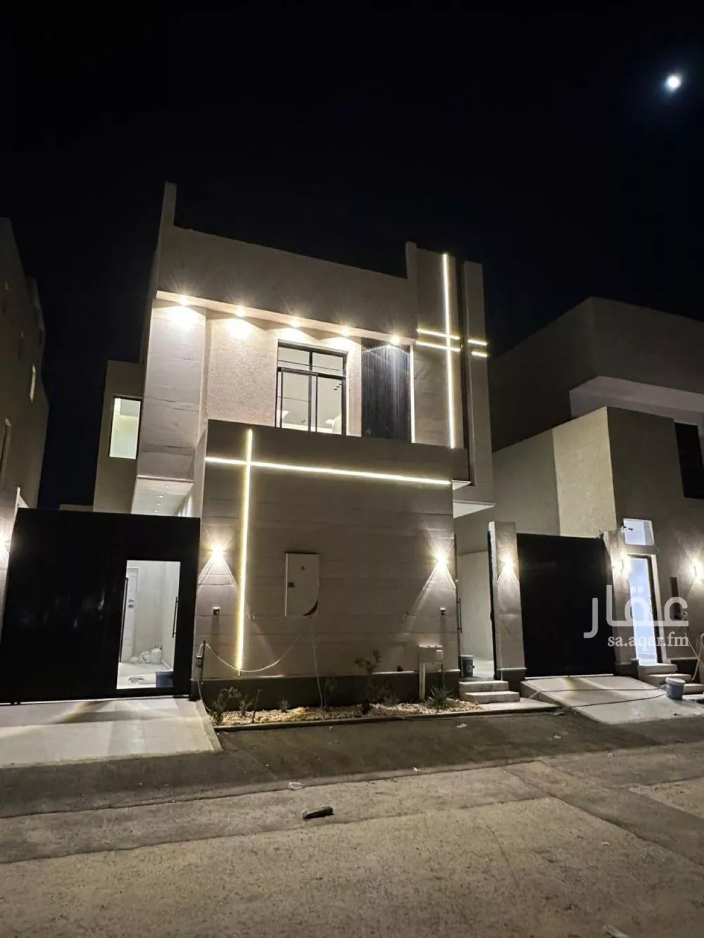 شقة 6 غرف في الرمال 5