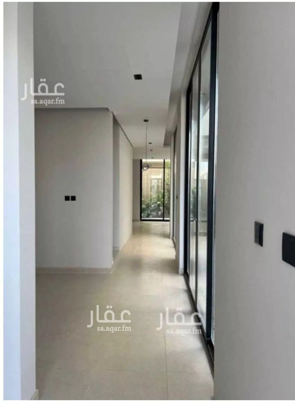 فيلا 5 غرف في العارض 3