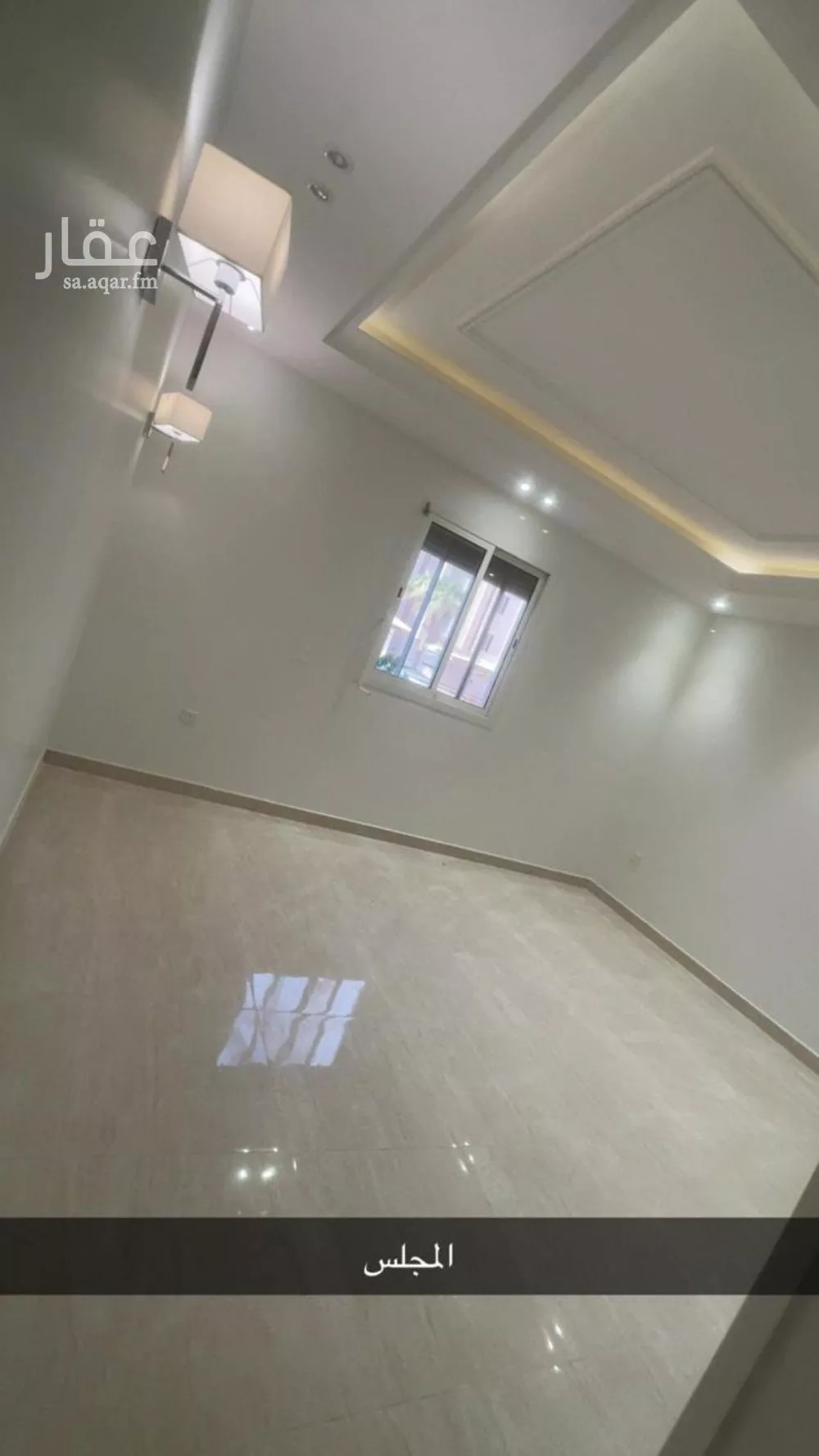 شقة 3 غرف في الملقا 4