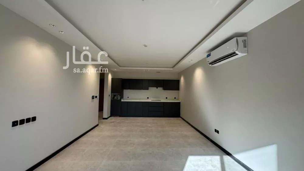 3 bedroom apartment in Al Aridh 5