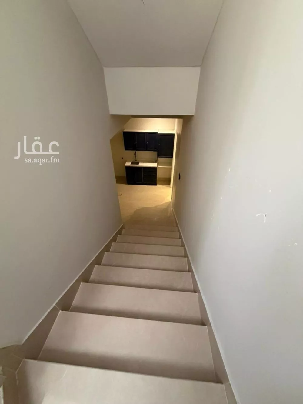 فيلا 5 غرف في العارض 5