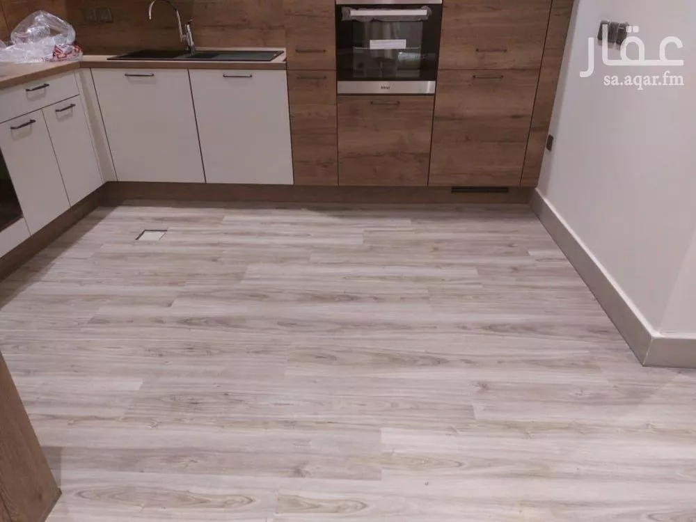 شقة 3 غرف في الملقا 3