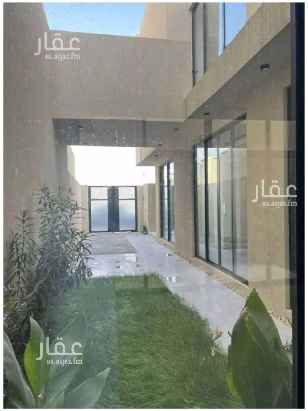 فيلا 5 غرف في العارض 4