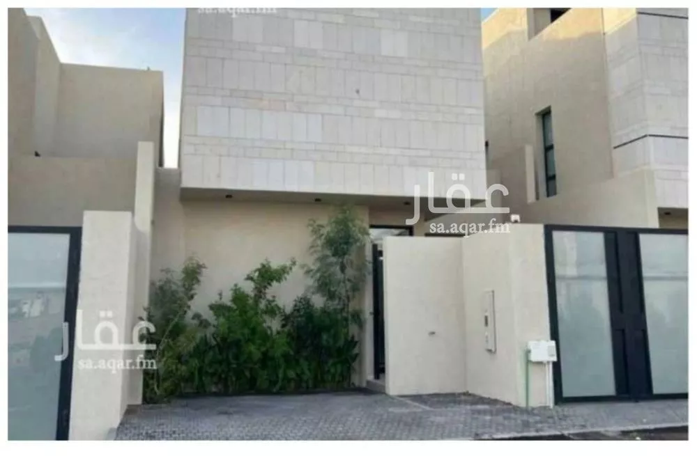 فيلا 5 غرف في العارض 1