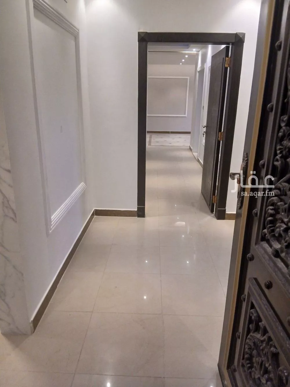 شقة 4 غرف في الملقا 2