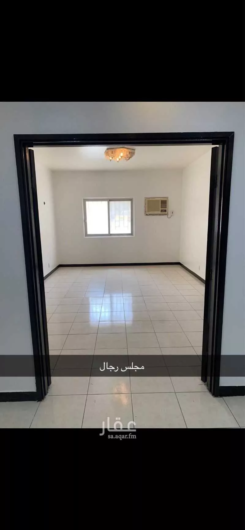 شقة 5 غرف في الاسكان 3