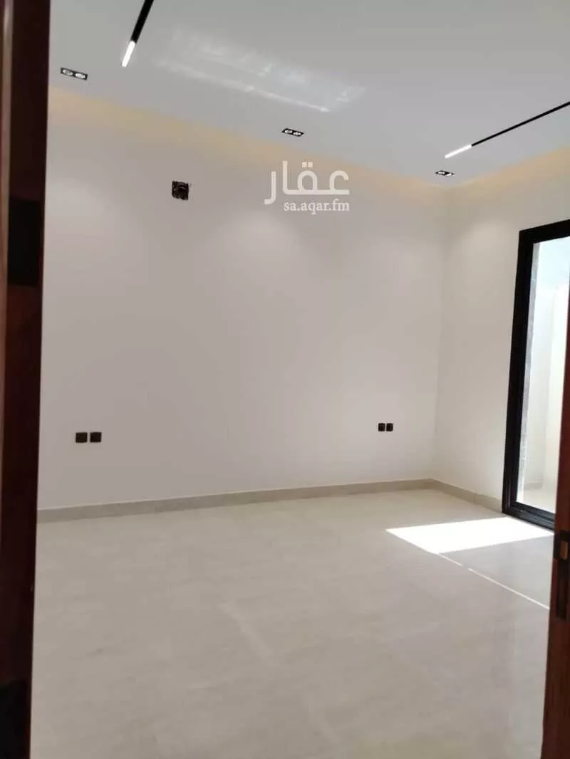 3 bedroom floor in Ash Sharq 2