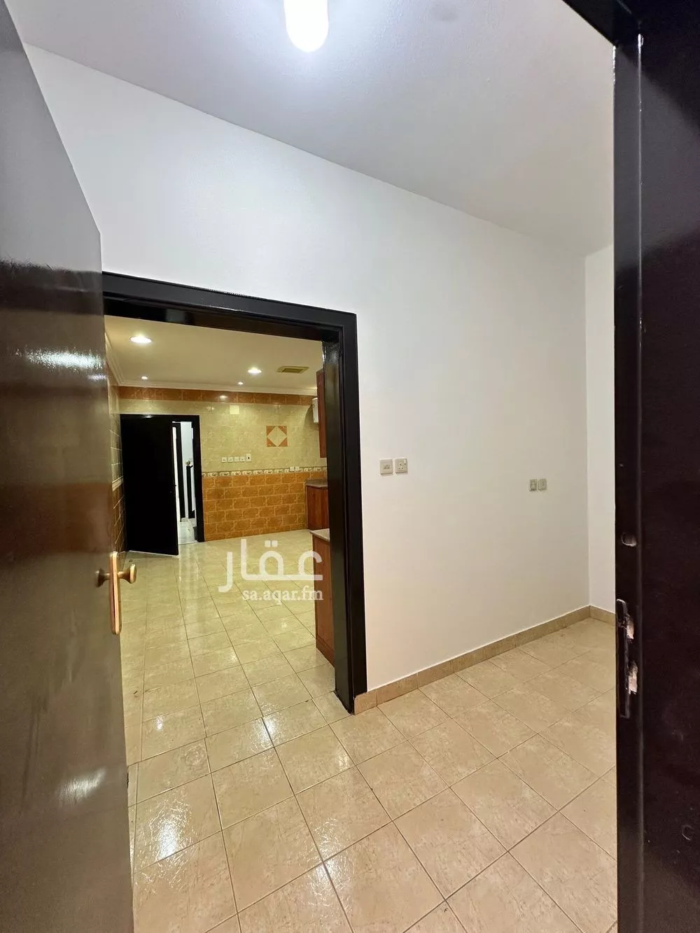 فيلا 8 غرف في الوادي 22