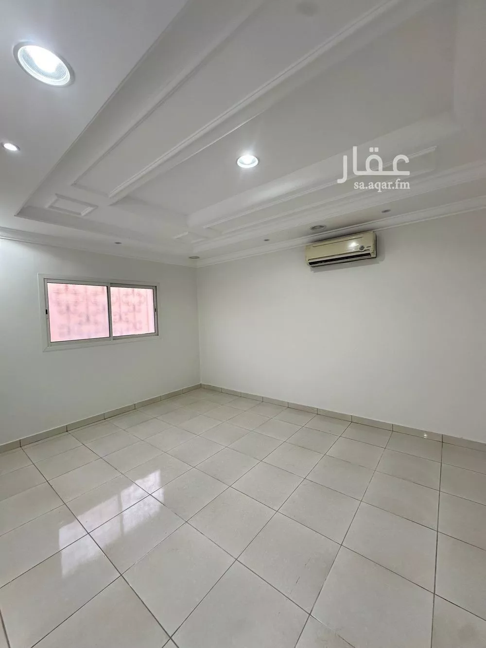 فيلا 8 غرف في الوادي 3
