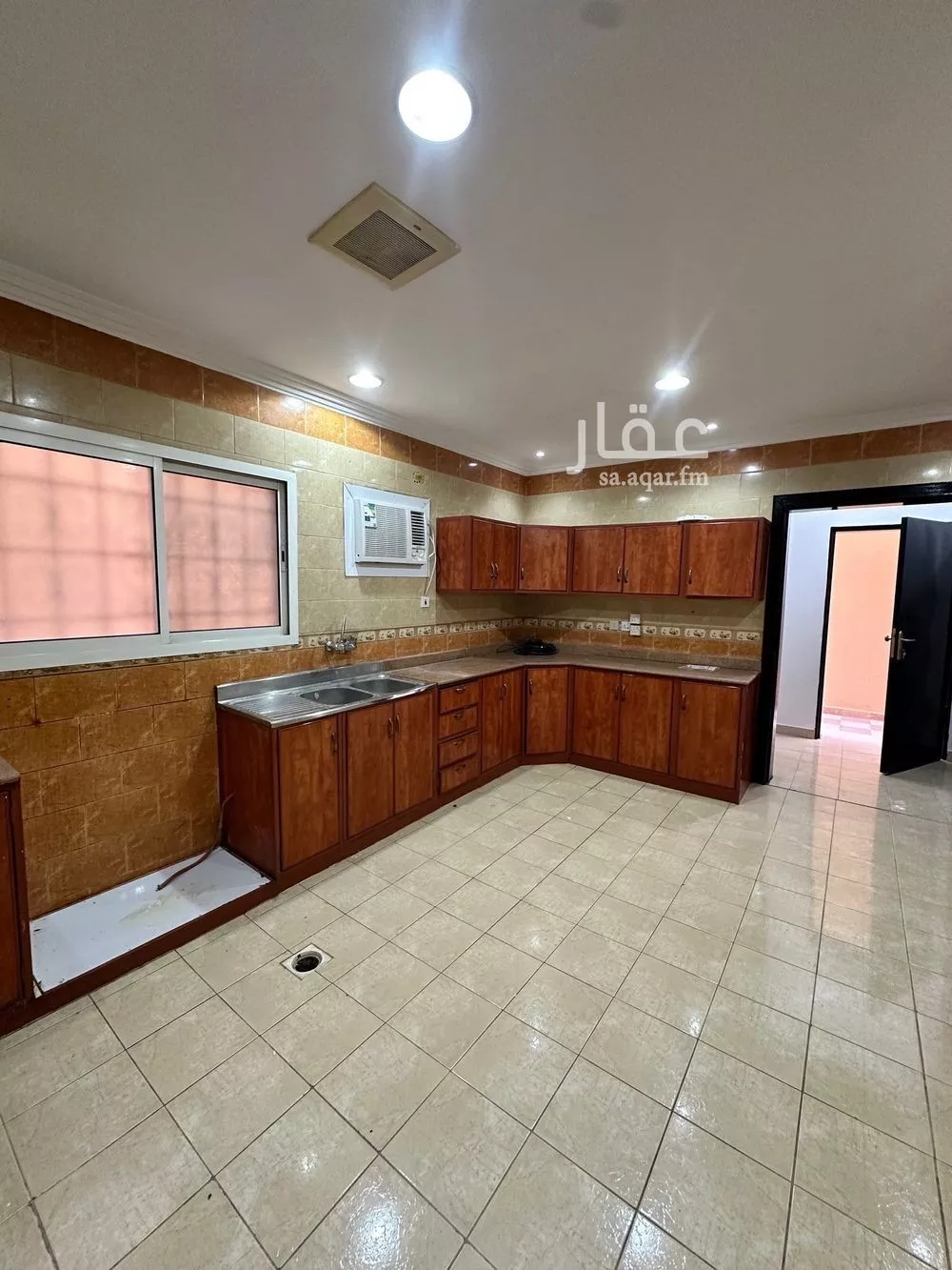 فيلا 8 غرف في الوادي 17