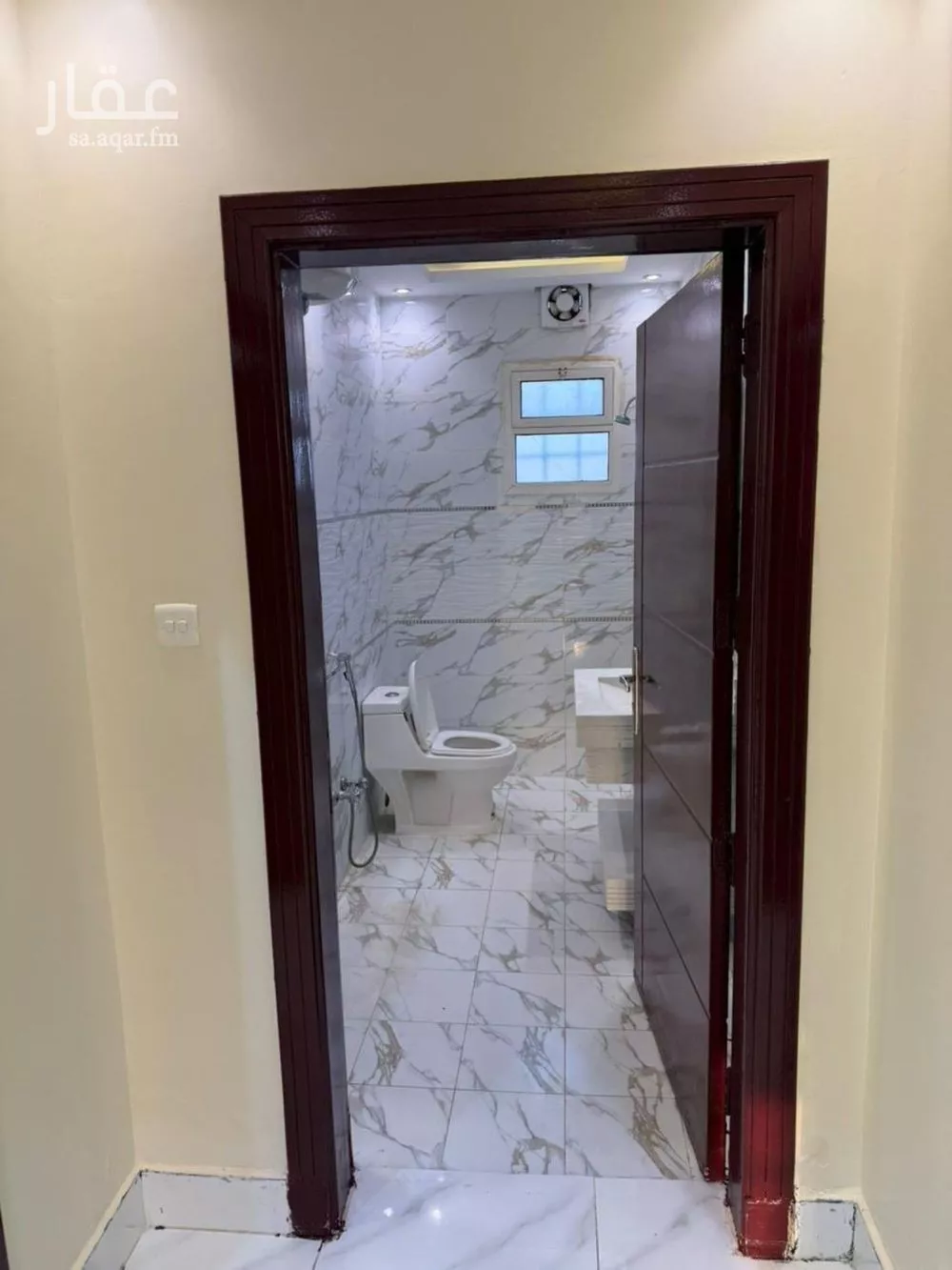 3 bedroom floor in Al Qadisiyah 3