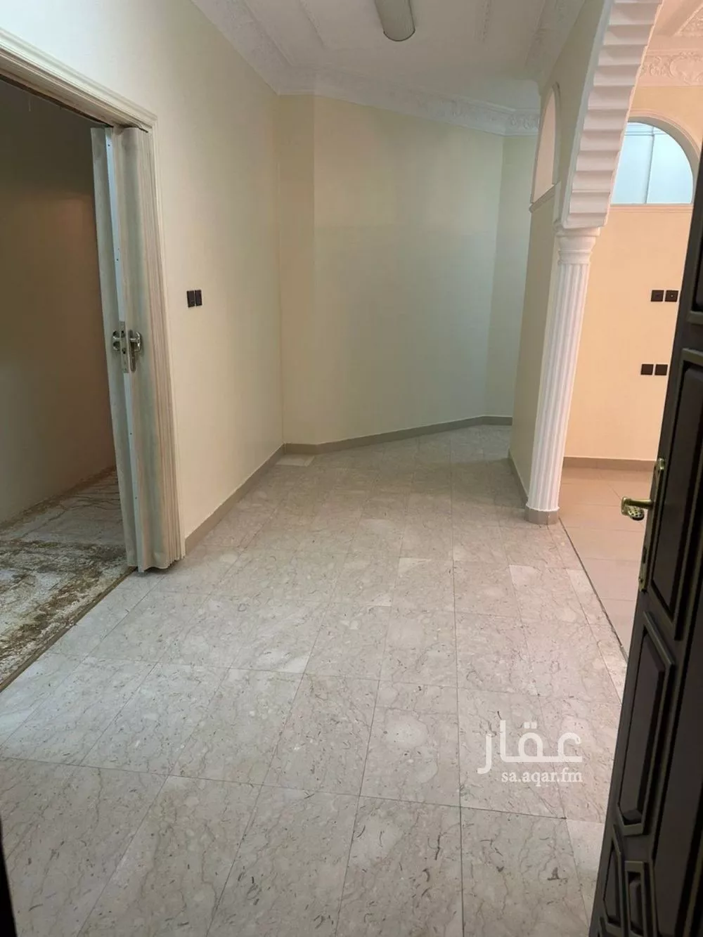 8 bedroom villa in King Faisal 4