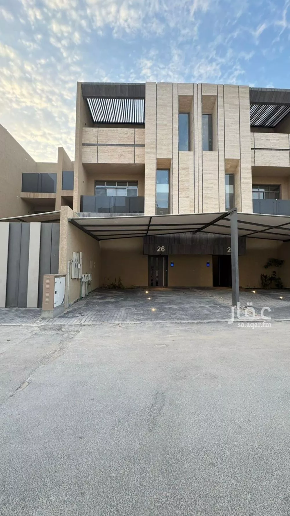 4 bedroom floor in Al Aridh 3