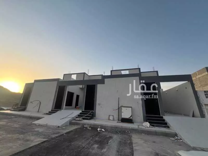 5 bedroom floor in Warqan