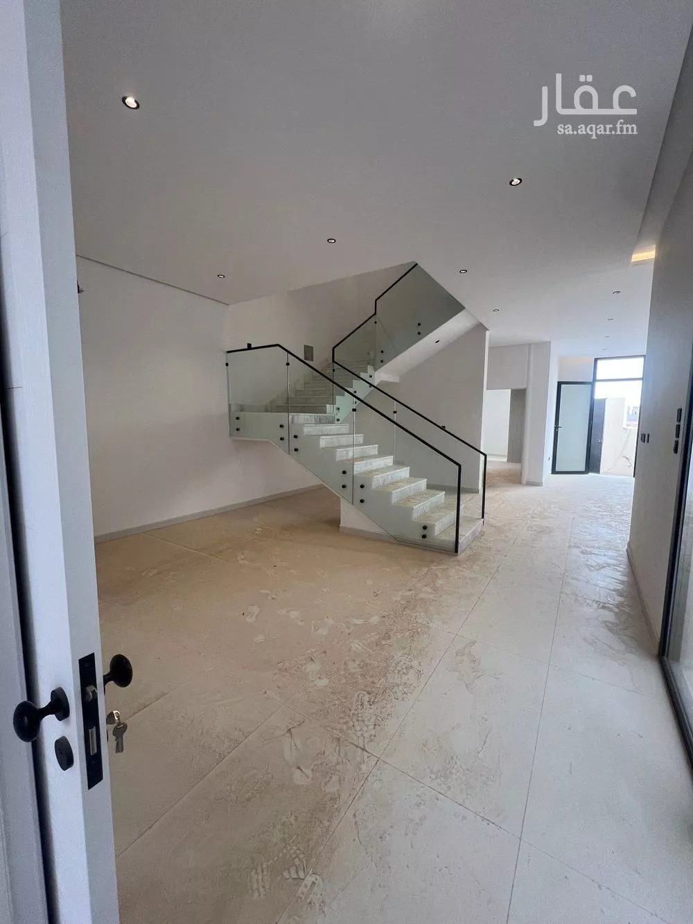 فيلا 5 غرف في المهدية 5