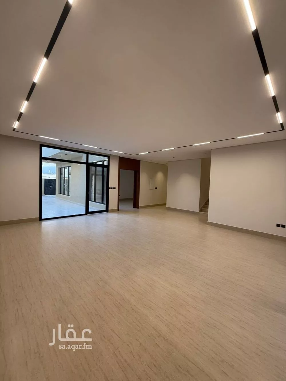 5 bedroom villa in Al Mahdiyyah 4