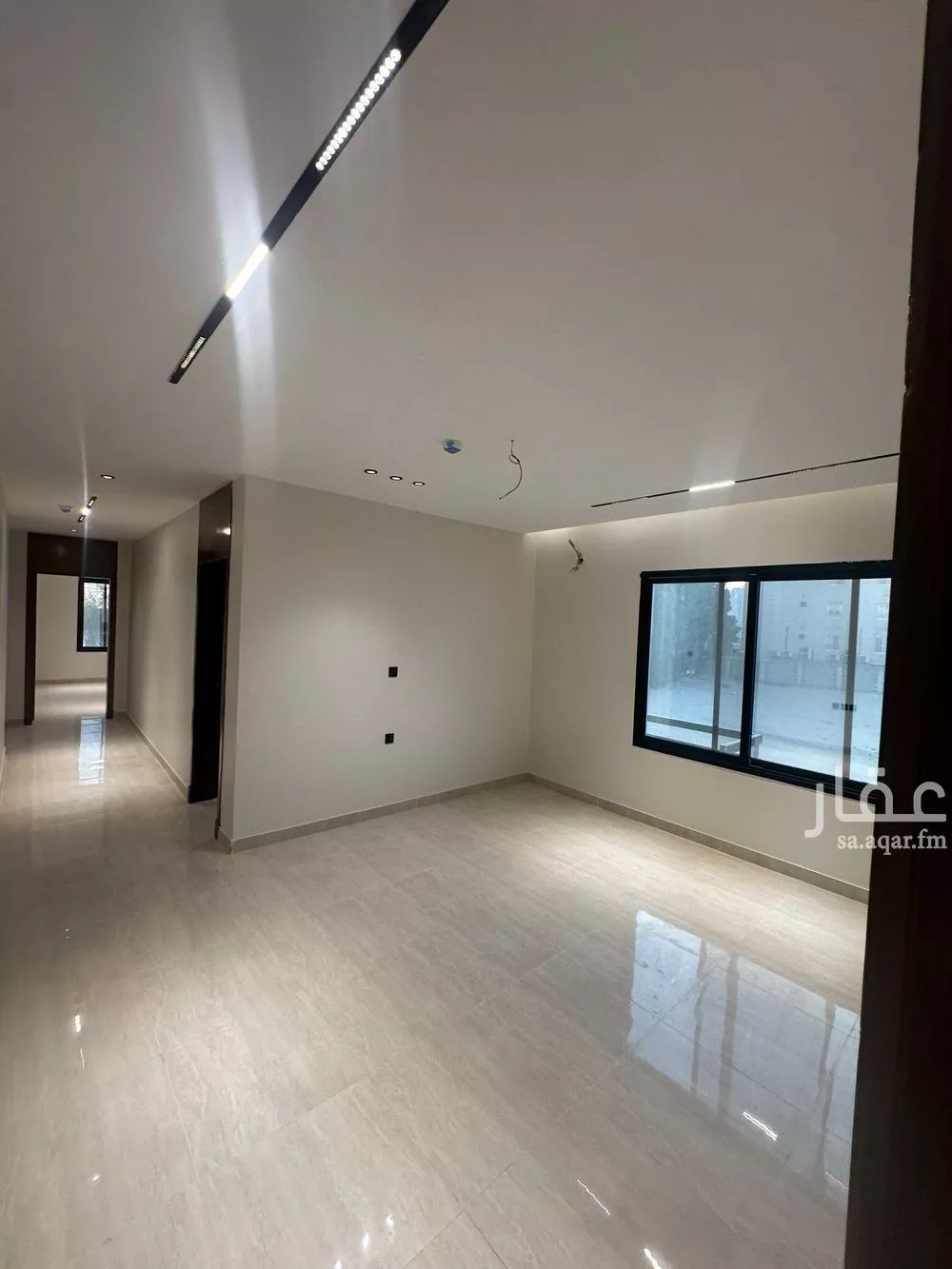 شقة 4 غرف في الحمرا 3