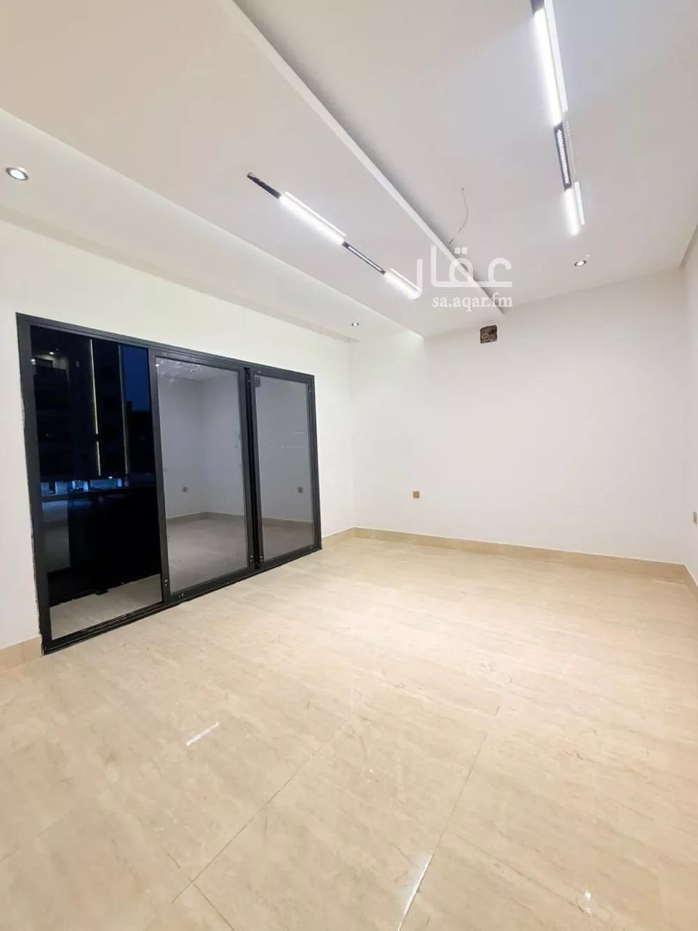 شقة 5 غرف في الحمرا 5