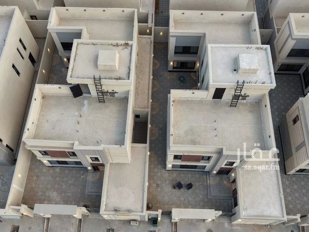 فيلا 6 غرف في الجنادرية 3