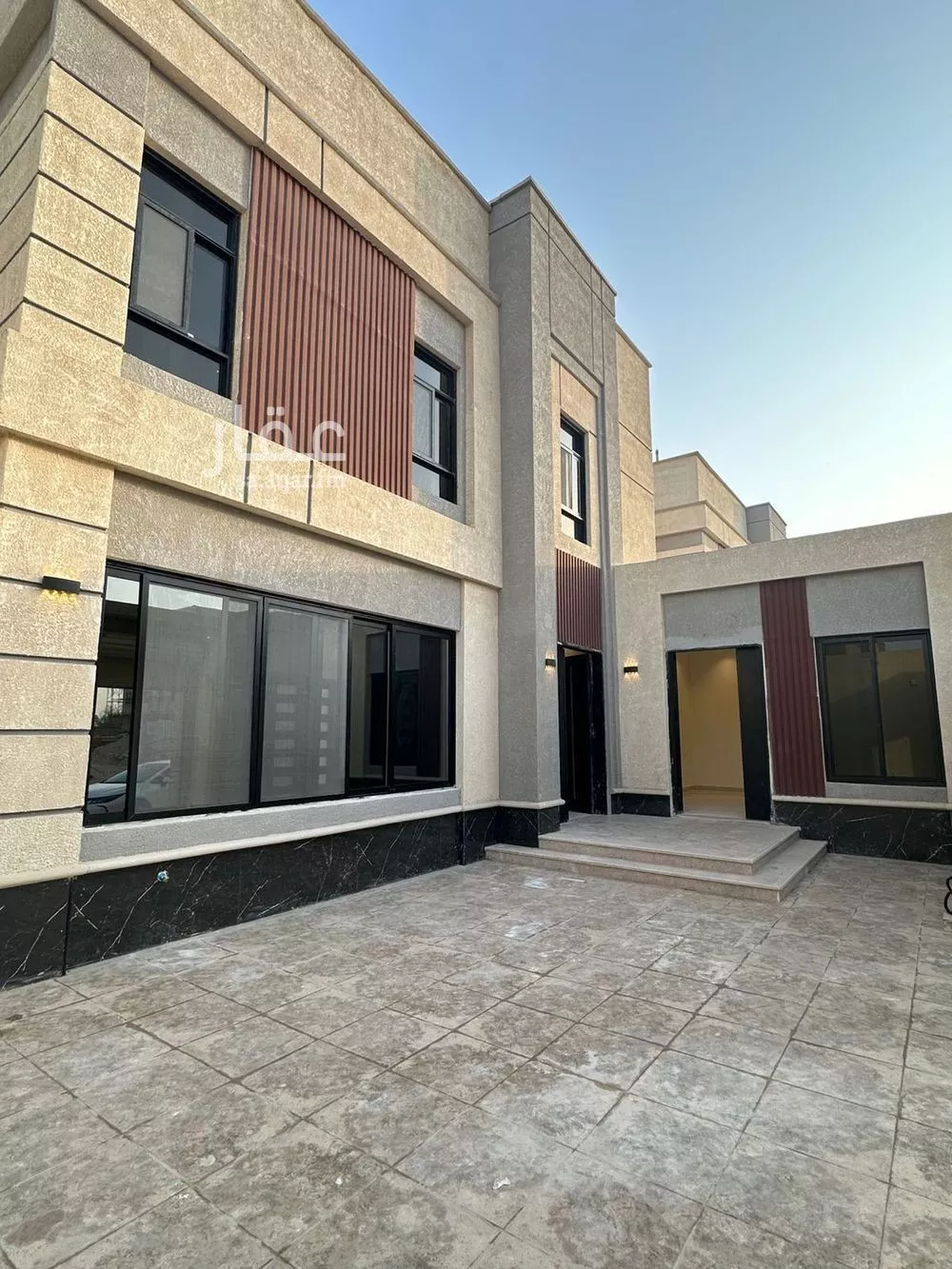 فيلا 6 غرف في الجنادرية 1