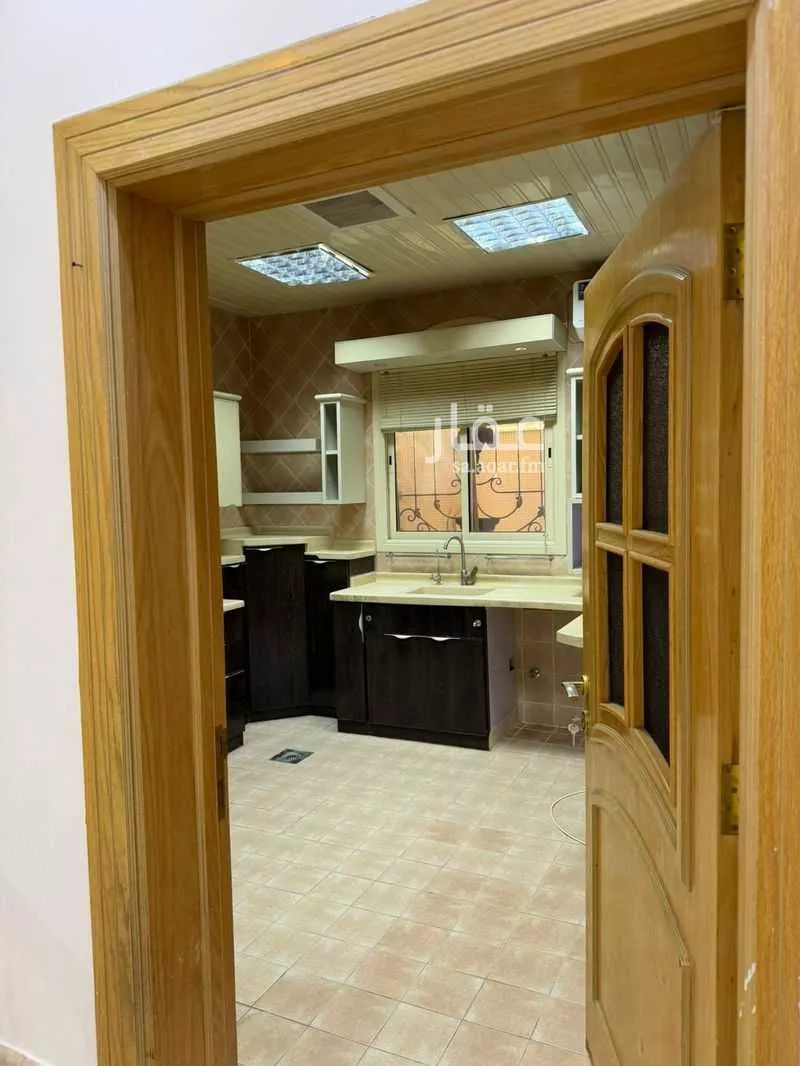 8 bedroom villa in Al Rabwa, Riyadh 11