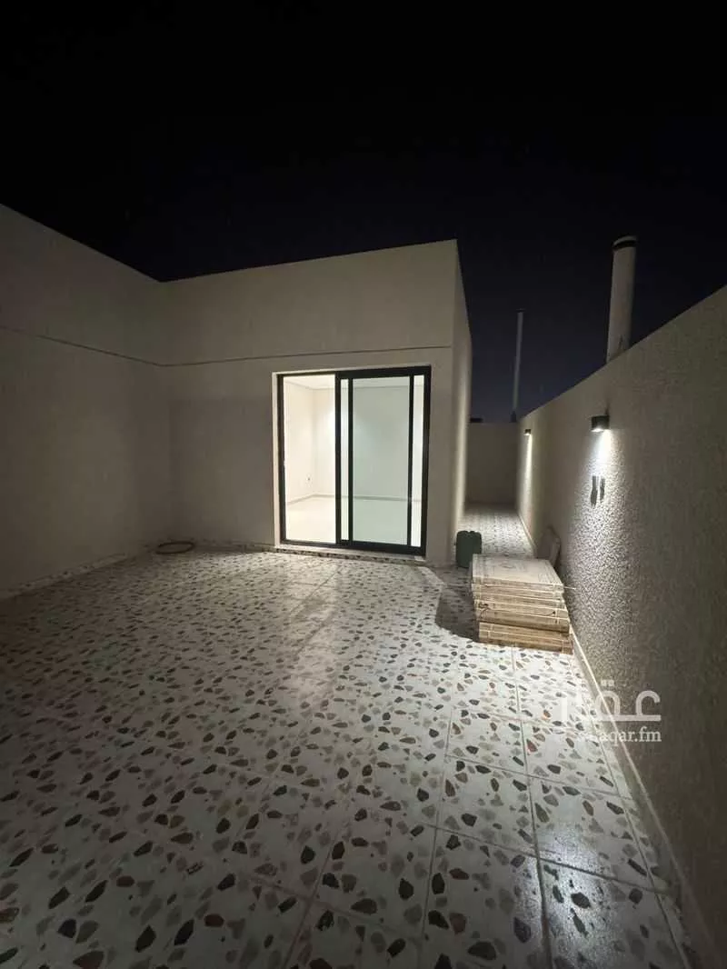 2 bedroom floor in Dhahrat Namar 3