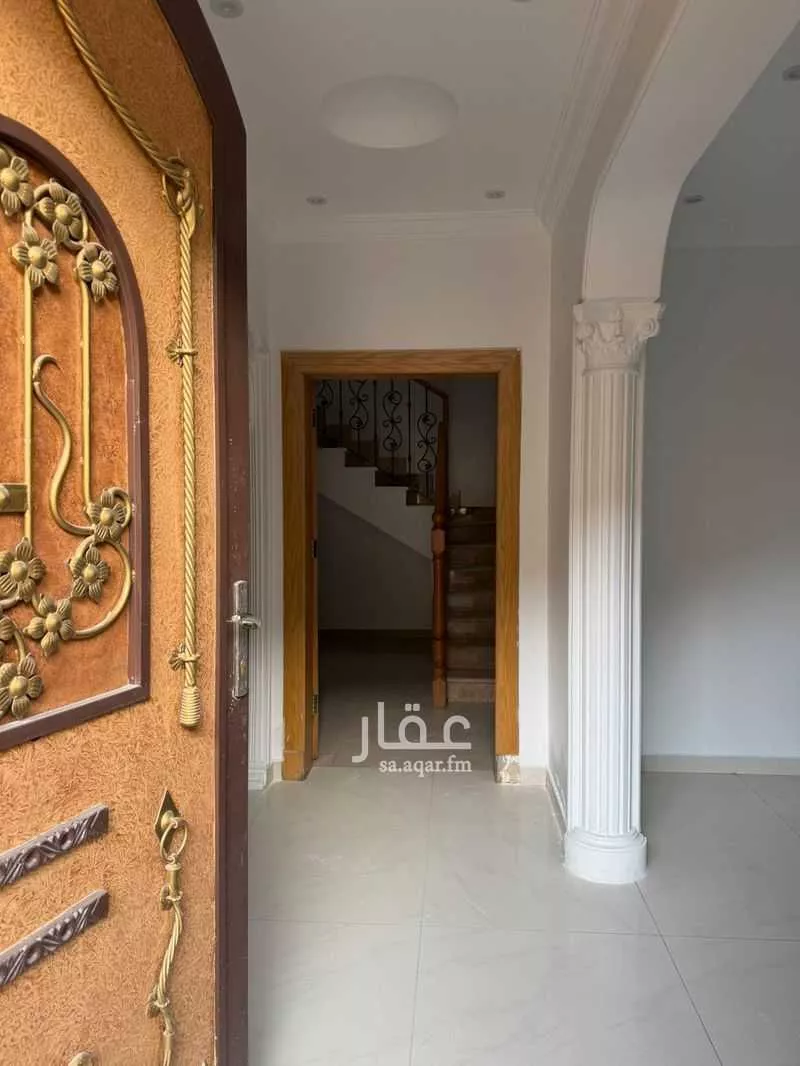 8 bedroom villa in Al Rabwa, Riyadh 8