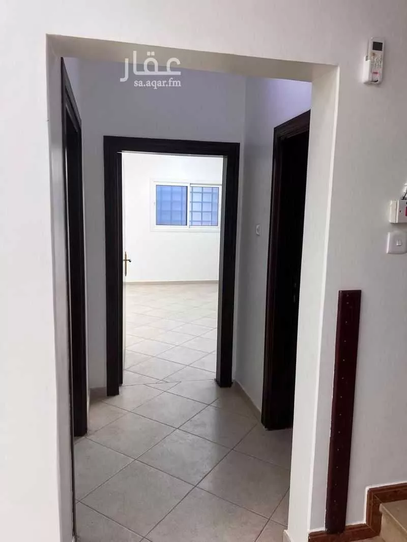 فيلا 4 غرف في الربوة، الرياض 23