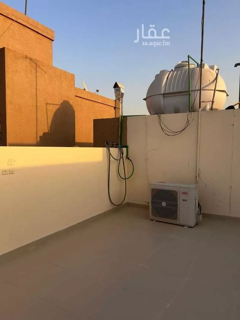 فيلا 4 غرف في الربوة، الرياض 30