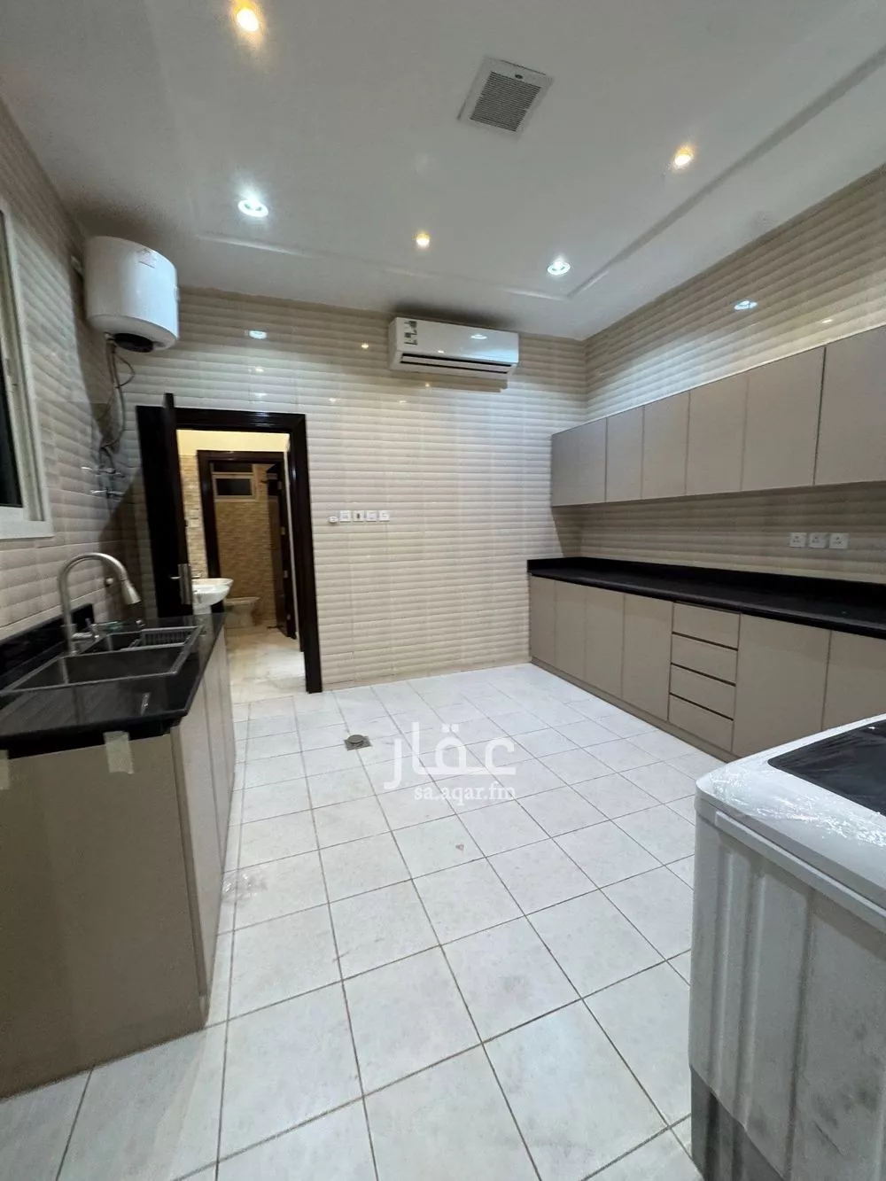4 bedroom apartment in Al Sharafiyah, Riyadh 16