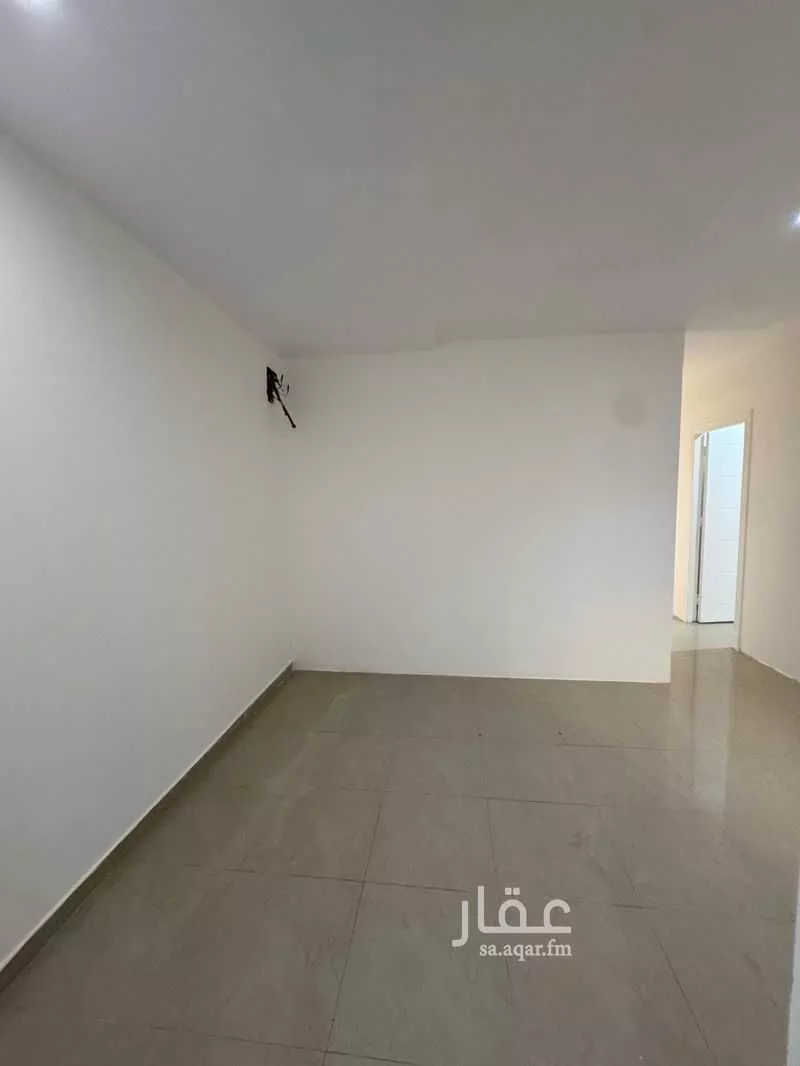 3 bedroom apartment in Tuwaiq, Riyadh 5