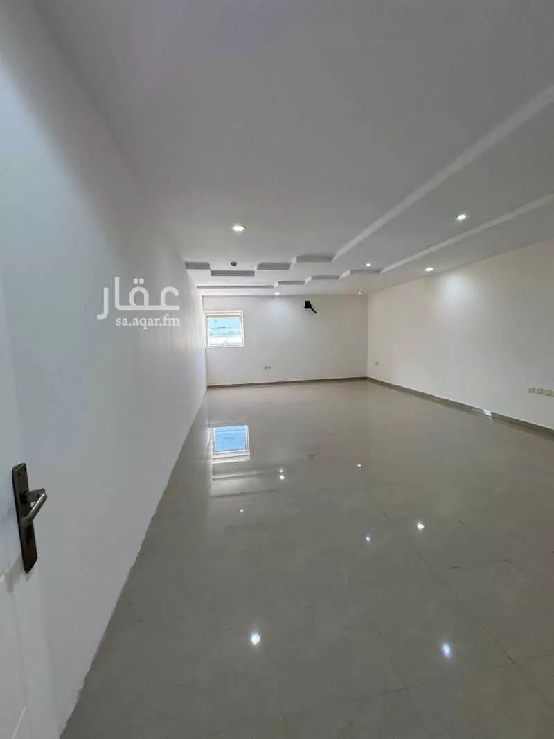3 bedroom apartment in Tuwaiq, Riyadh 9