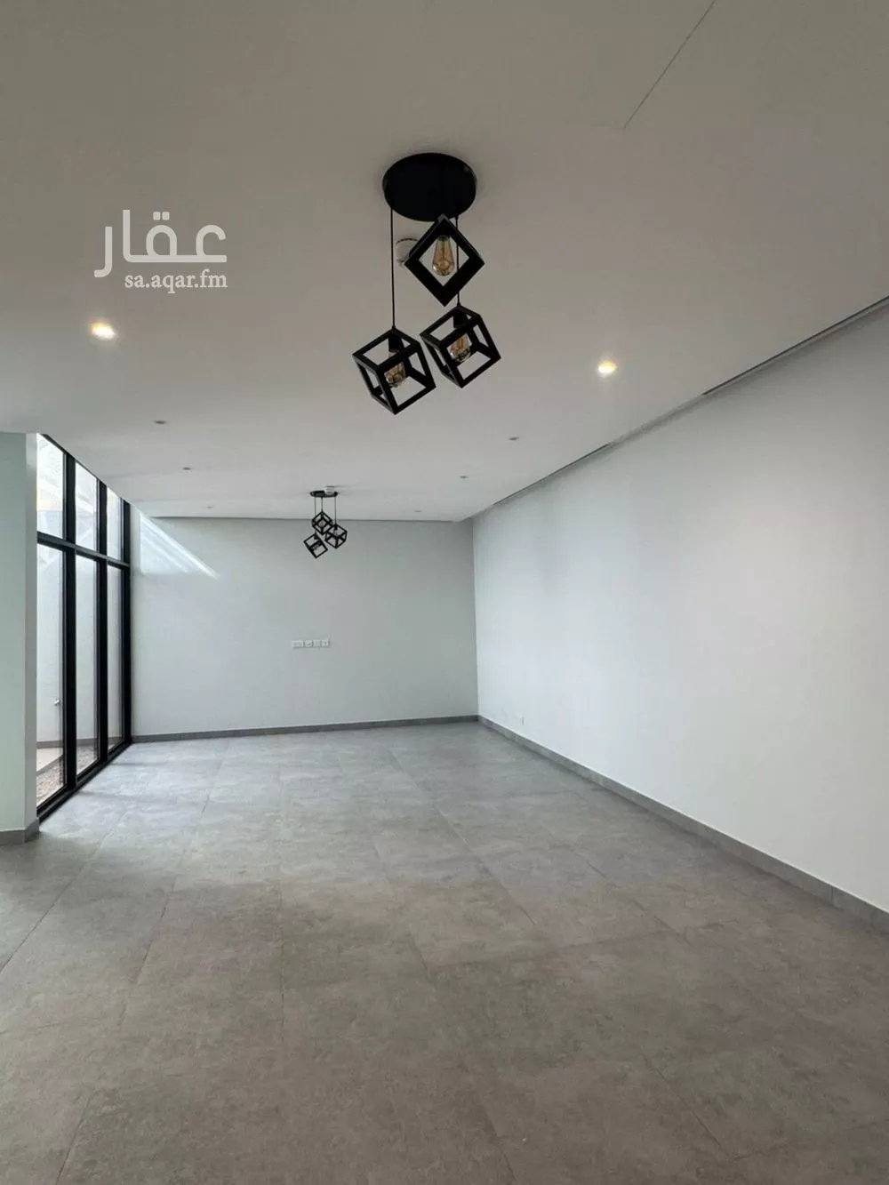 فيلا 6 غرف في المونسية 2