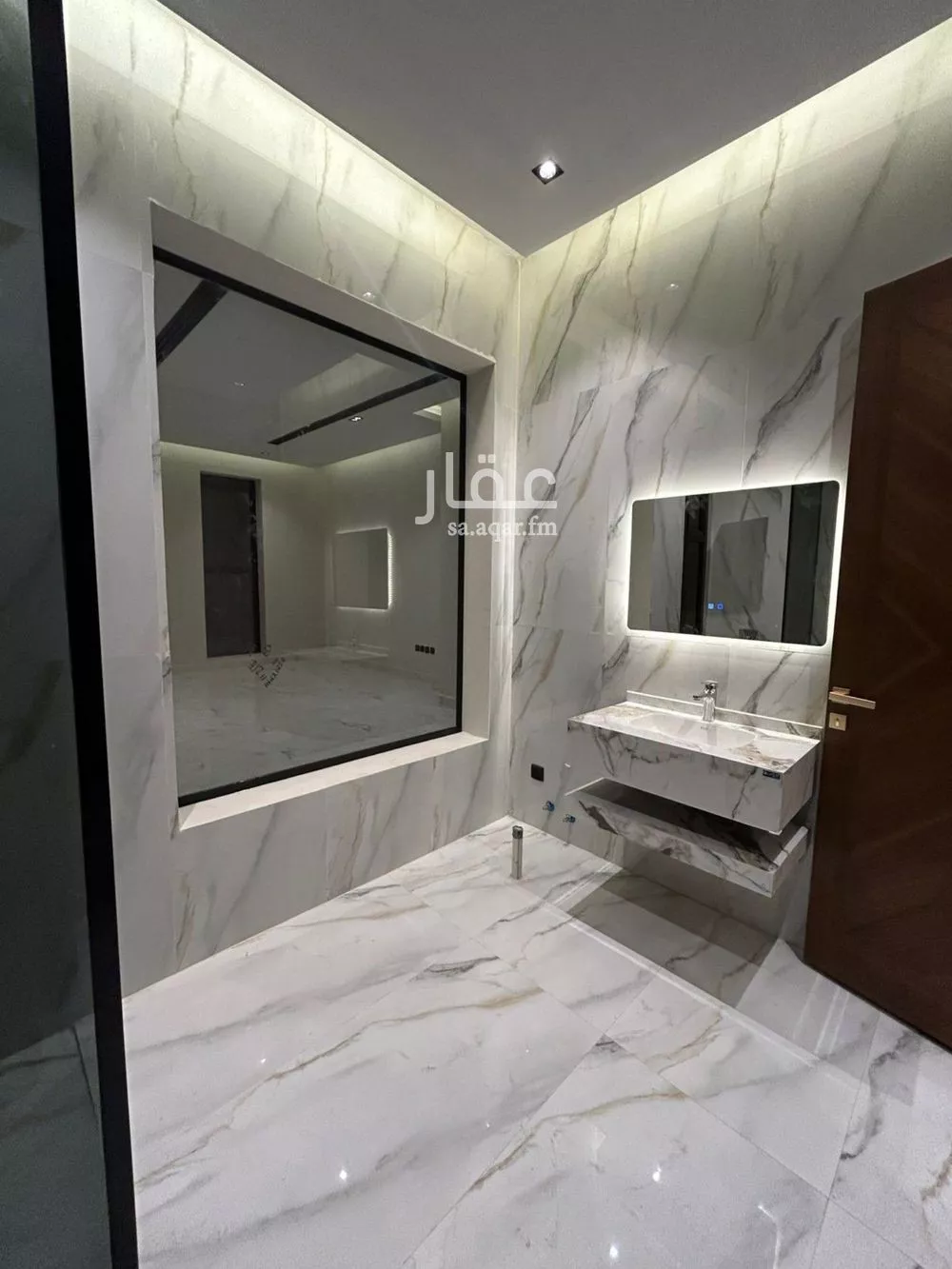 فيلا 5 غرف في النرجس 3