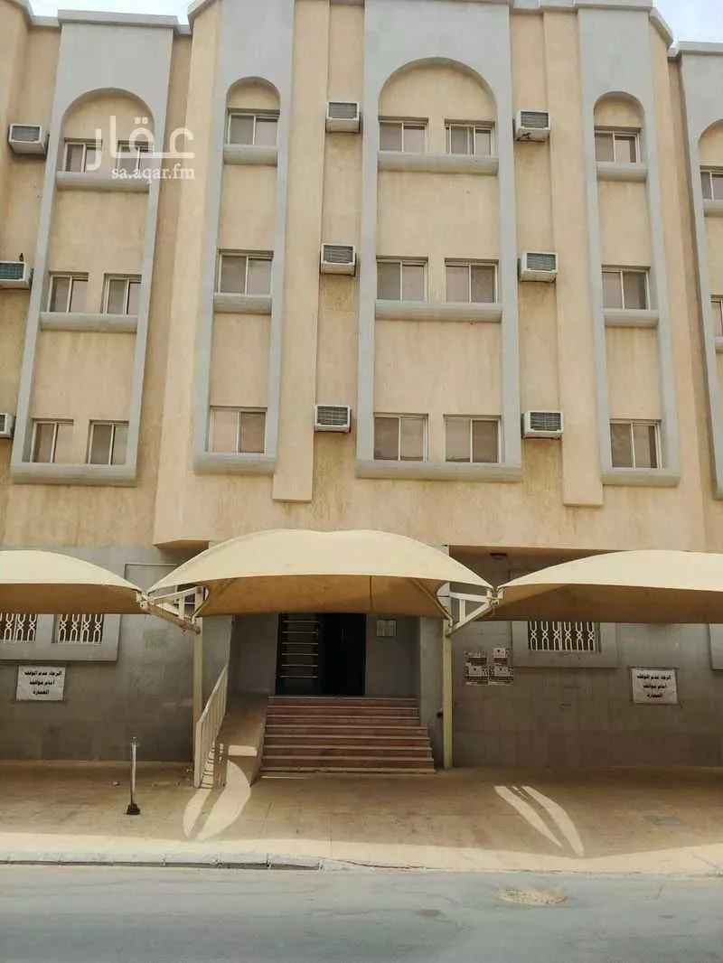 عمارة 1169 م² في العزيزية 3