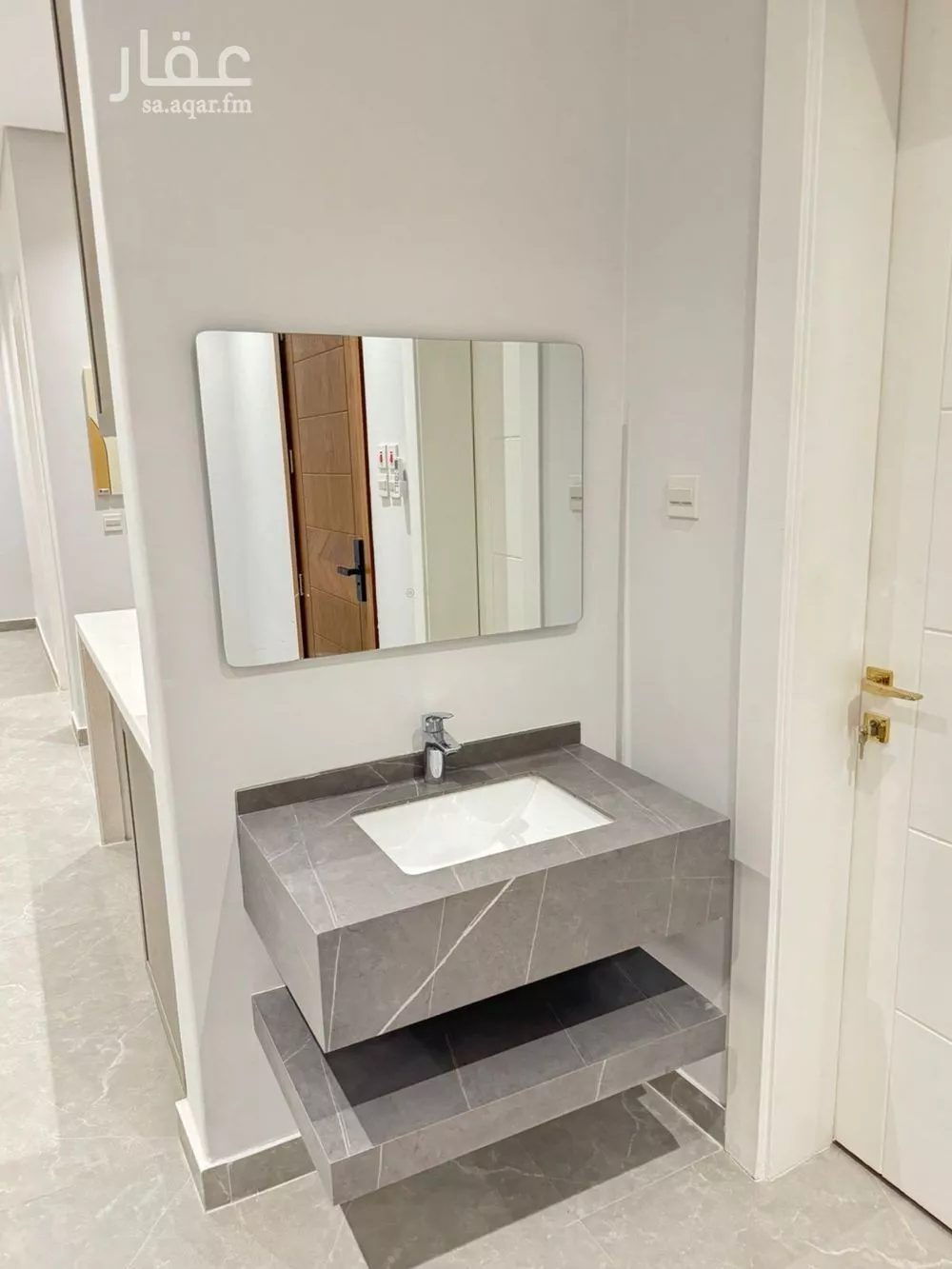 شقة 3 غرف في العارض 3