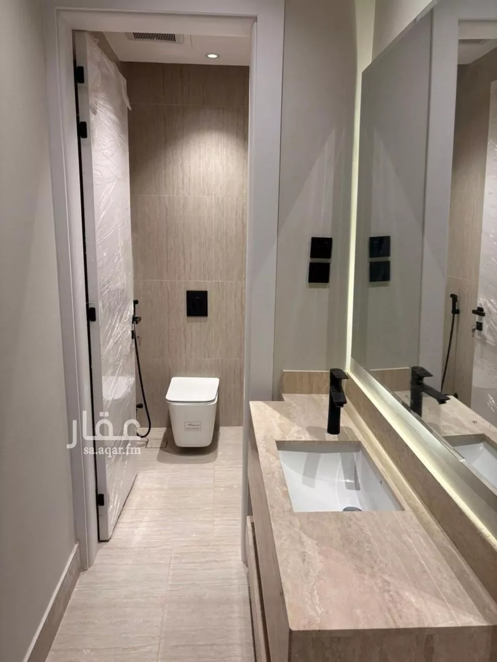 شقة 4 غرف في الرمال 5