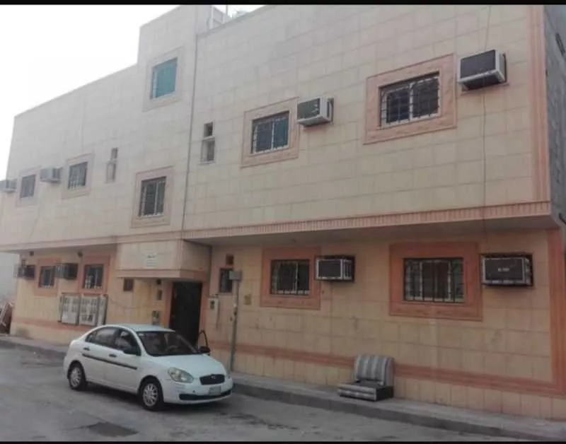 عمارة 300 م² في الجرادية