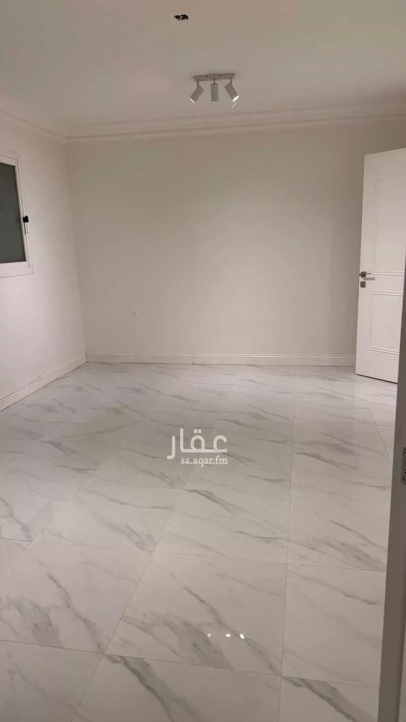 3 bedroom floor in Al Muhammadiyah 5