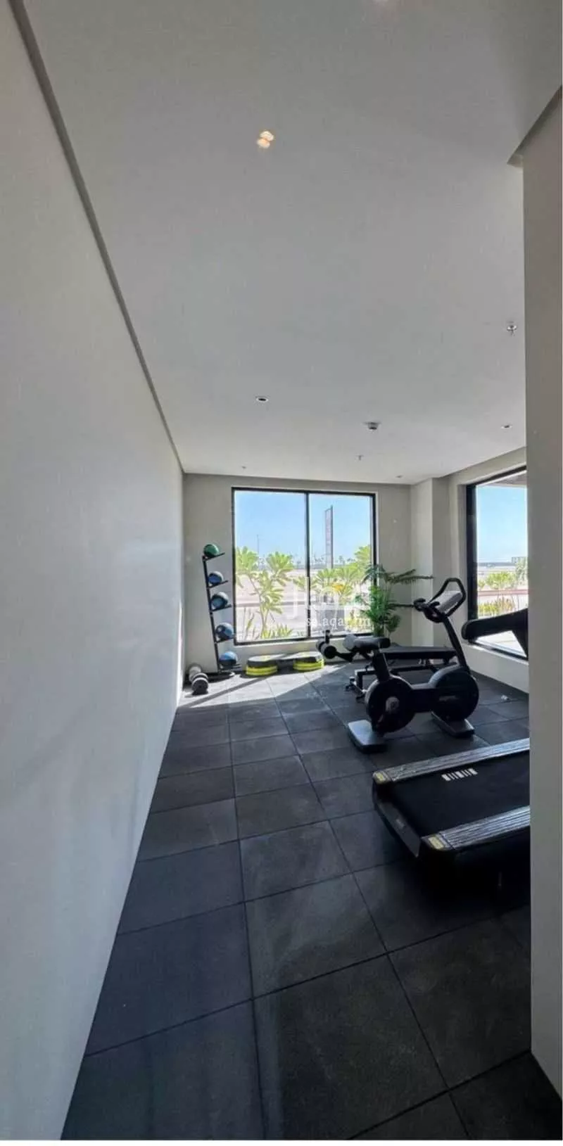 3 bedroom apartment in Al Bahr 5