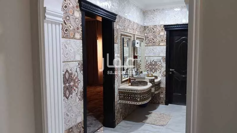 6 bedroom villa in As Saif 1