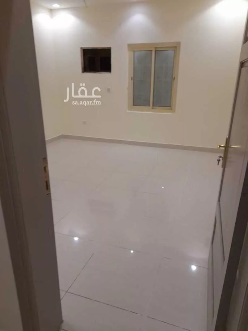 4 bedroom apartment in Al Nuzhah, Jeddah 13