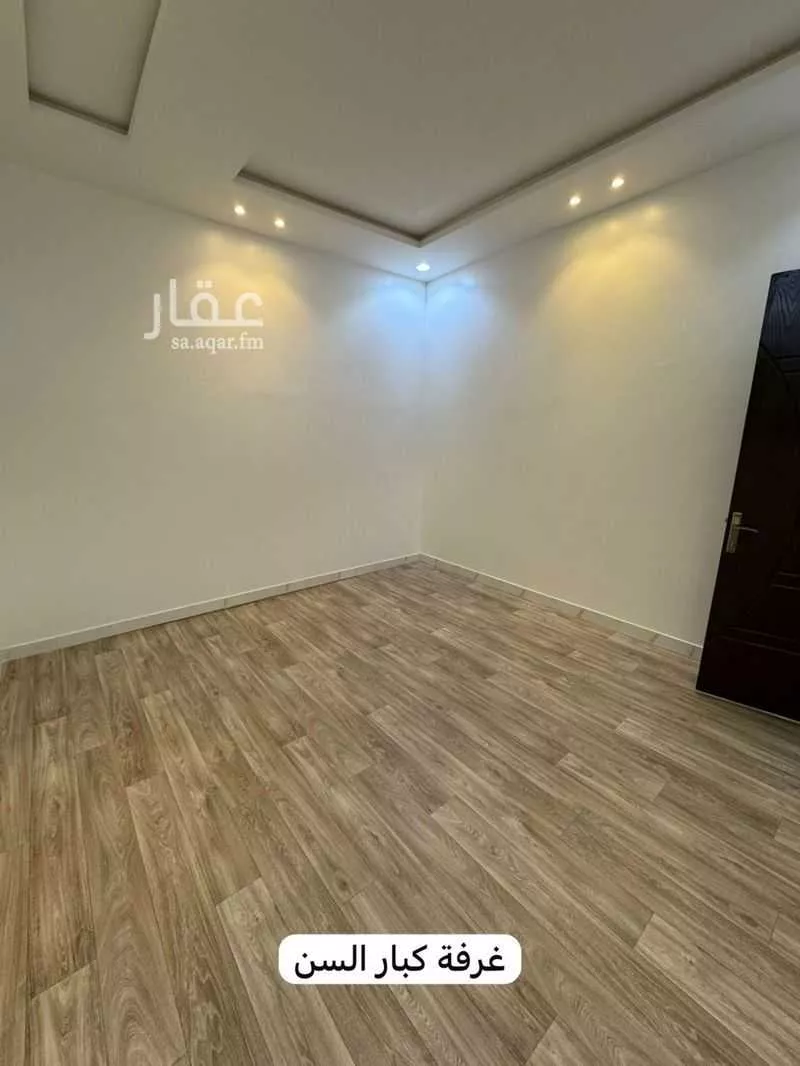 فيلا 4 غرف في الرمال 2