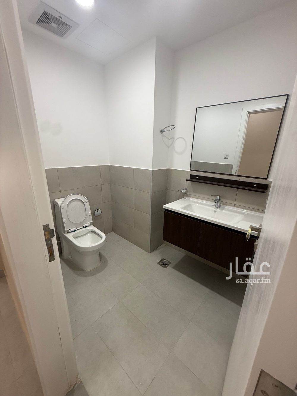 6 bedroom villa in Al Bashaer, Riyadh 11