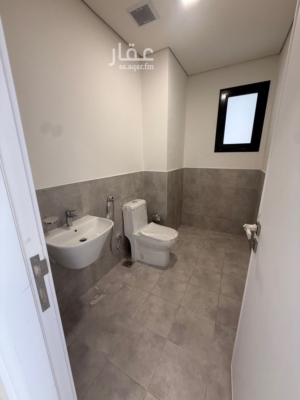 6 bedroom villa in Al Bashaer, Riyadh 13