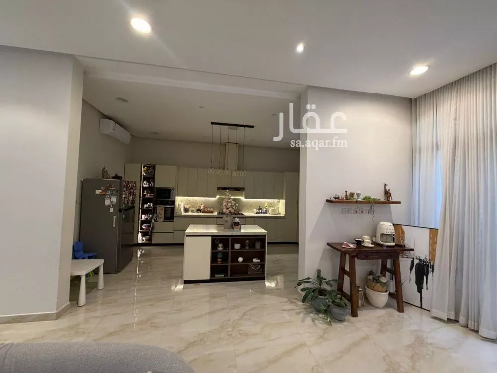 6 bedroom villa in Al Munsiyah, Riyadh 4