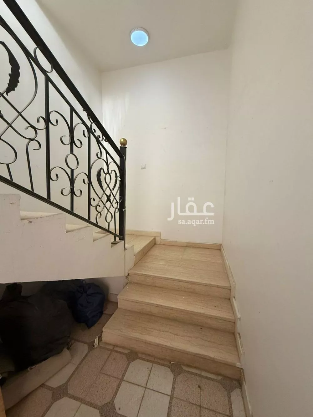 3 bedroom floor in Al Munsiyah 4
